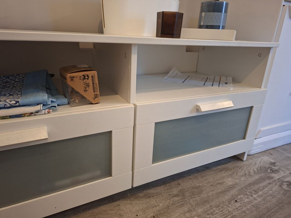 Aparador de televisão ikea