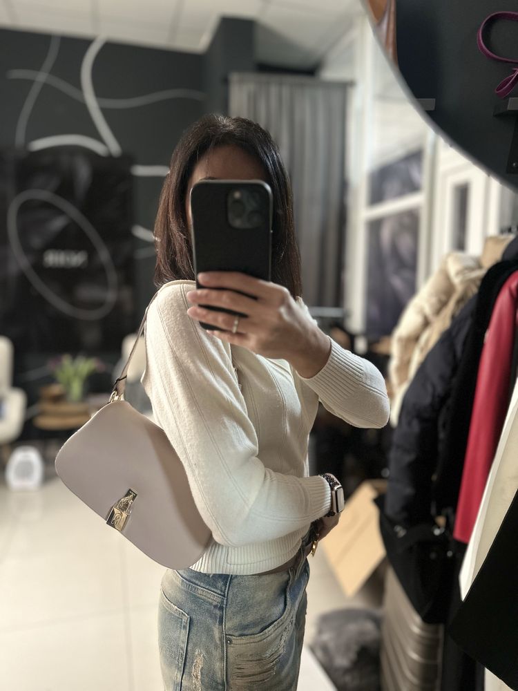 Furla сумка шкіряна у кольорах чорна, беж, сіра в наявності