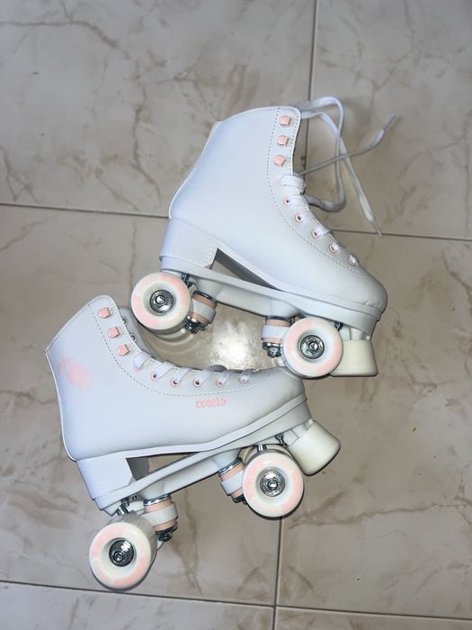 Patins de 4 rodas numero 36