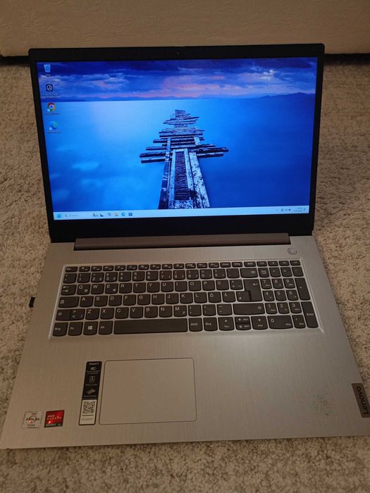 Laptop Lenovo IdeaPad 3 17" Model: 17ADA05