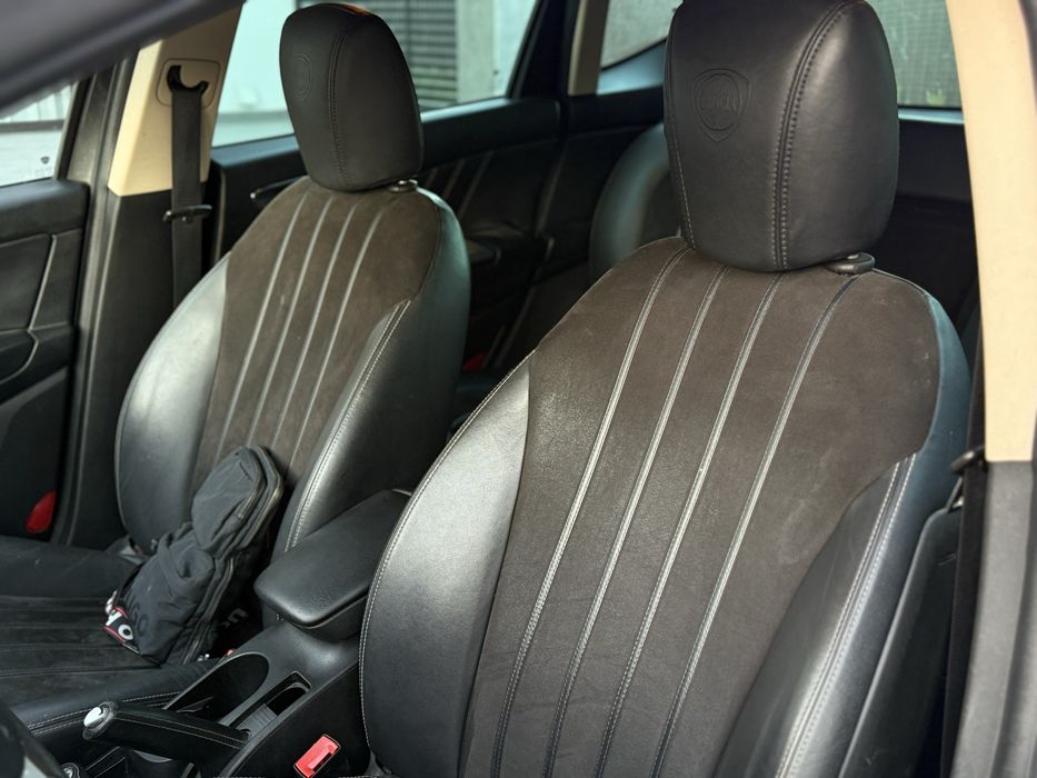 Lancia Delta 1.6 Dizel Avtomat