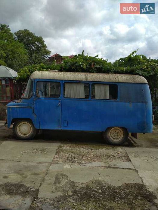 Нисса 522 автомобіль