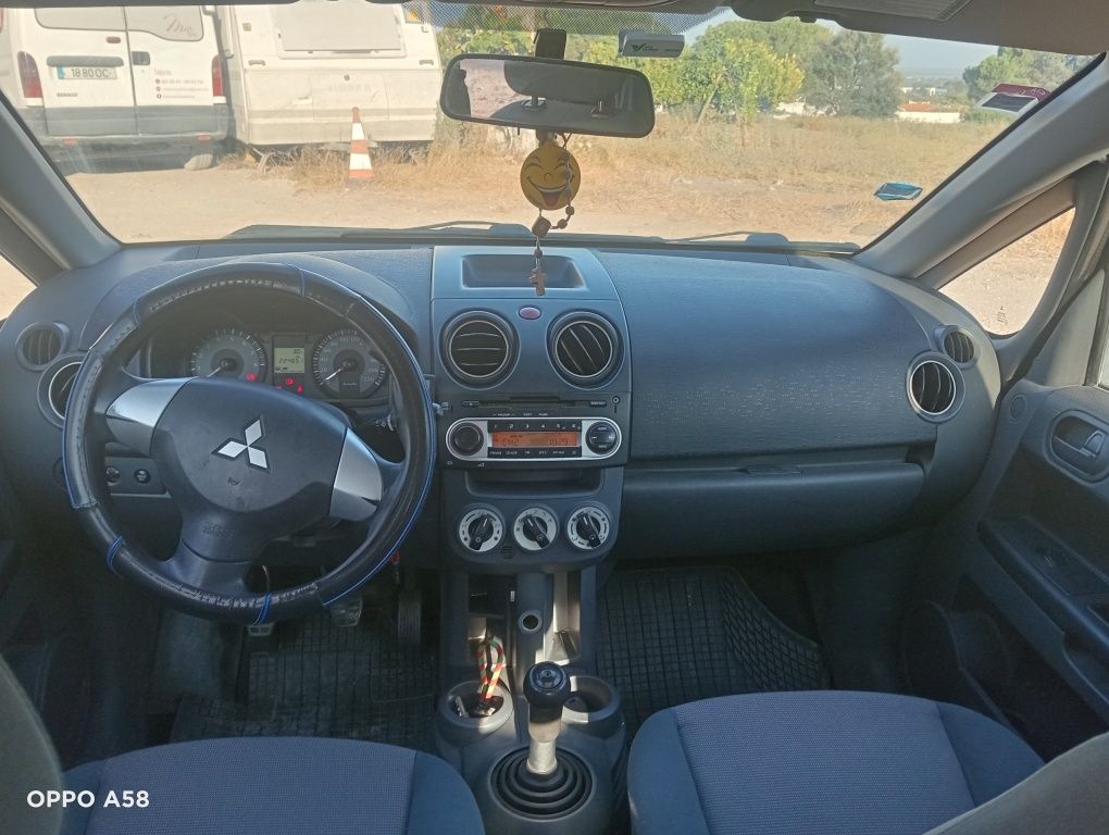 Mitsubishi colt 1.2