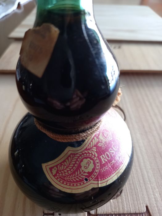 Rosé Bela - mini garrafa modelo cabaça Fonseca wine bottle