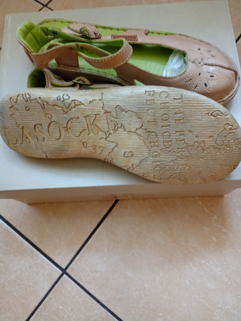 Nowe sandały damskie Lasocki