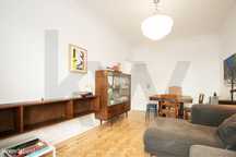 Apartamento T2 para arrendamento em Campo de Ourique