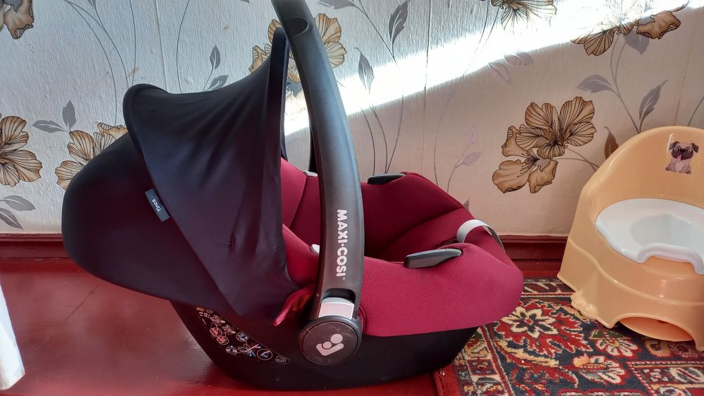Автокрісло Maxi-Cosi Tinca автолюлька