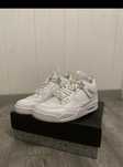 Air Jordan 4 Pure Money