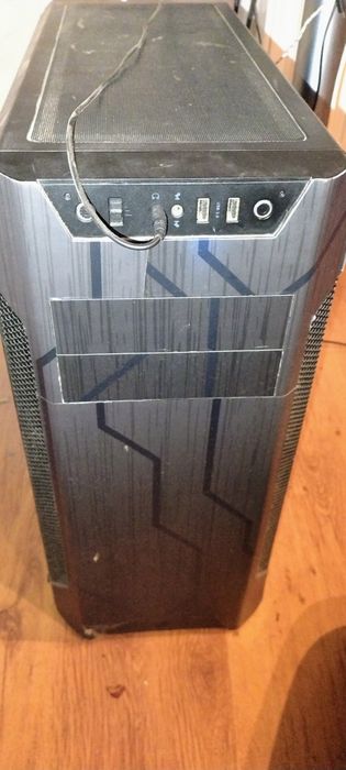 Sprzedam komputer