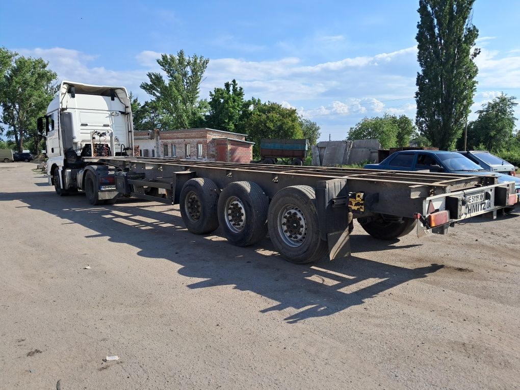 Продам напівпричіп Schmitz