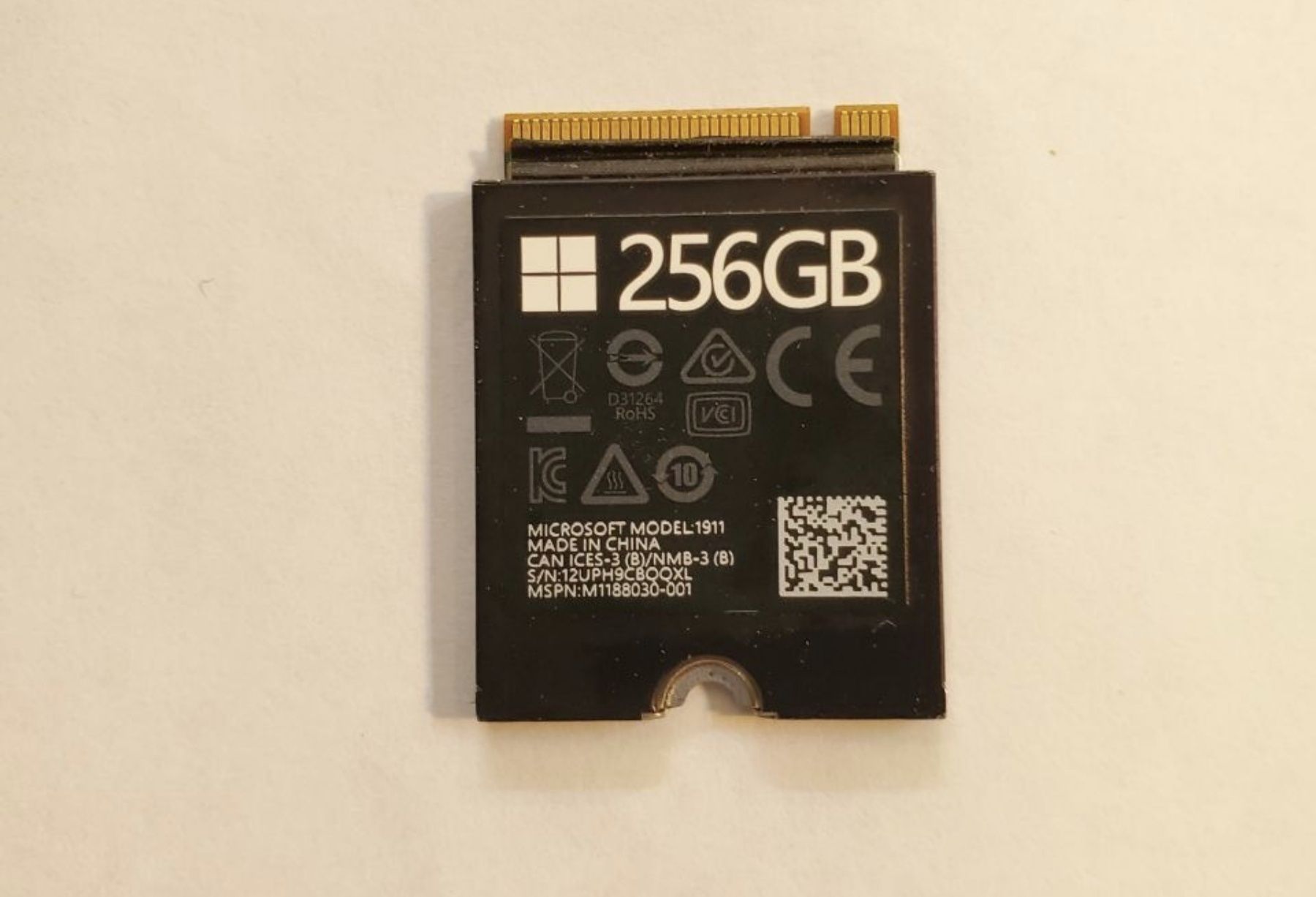 SSD Накопитель Microsoft Model 1911. 256GB.
256 ГБ. Surfa