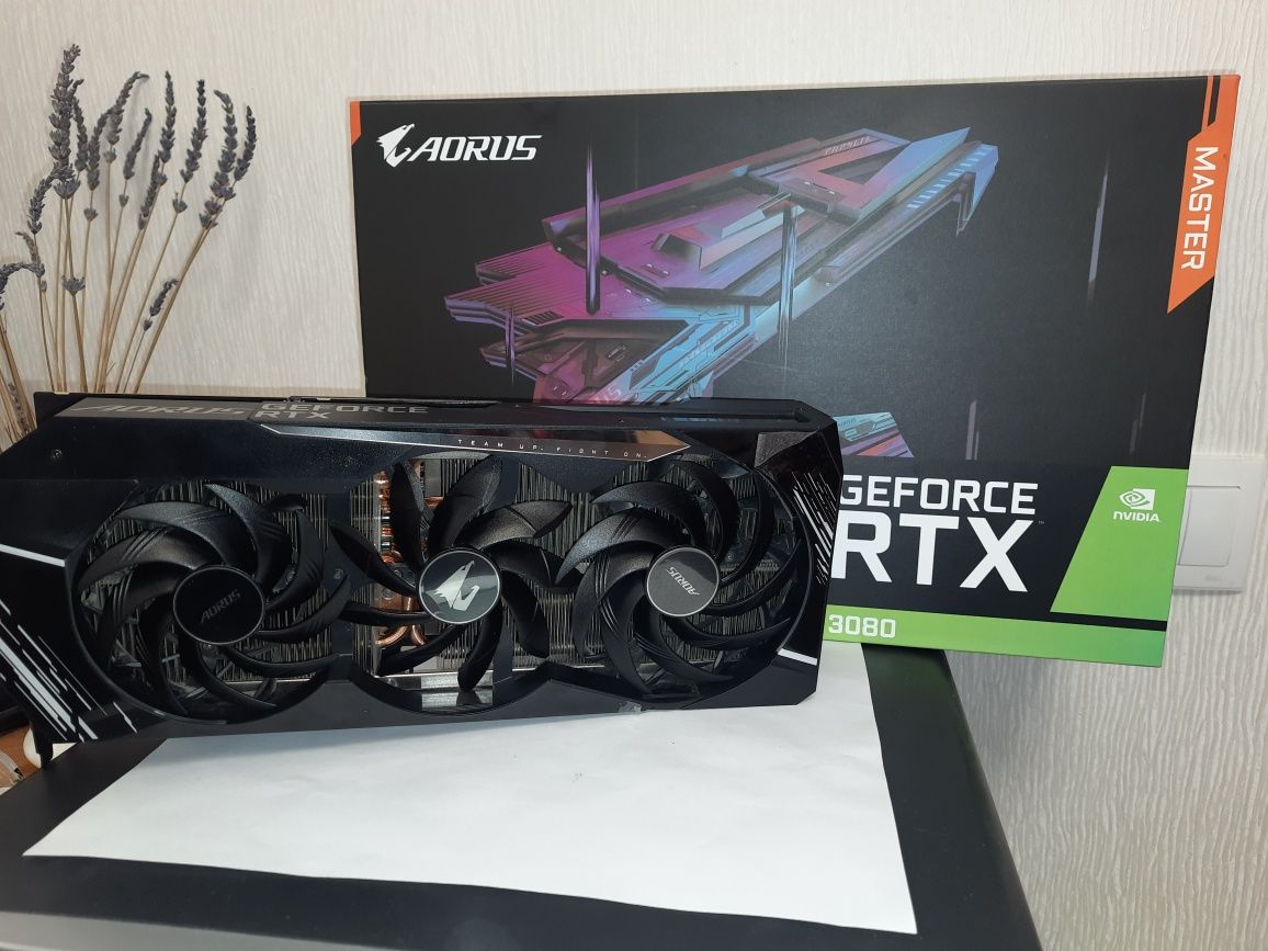 Видеокарта EVGA 3080    MSI.БЕЗ.LHR  КАК НОВАЯ пломба и другие карты