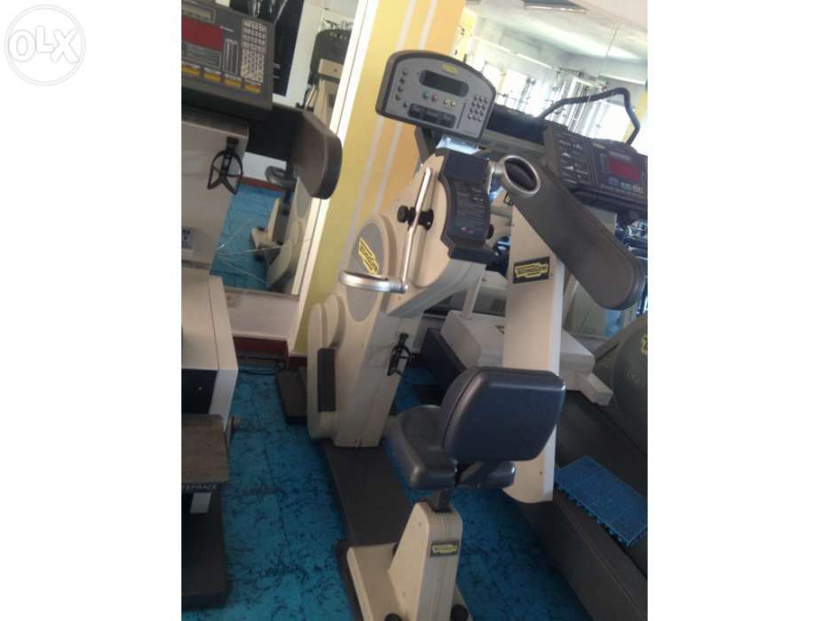 Lote 4 Technogym- máquinas Cardio Fitness