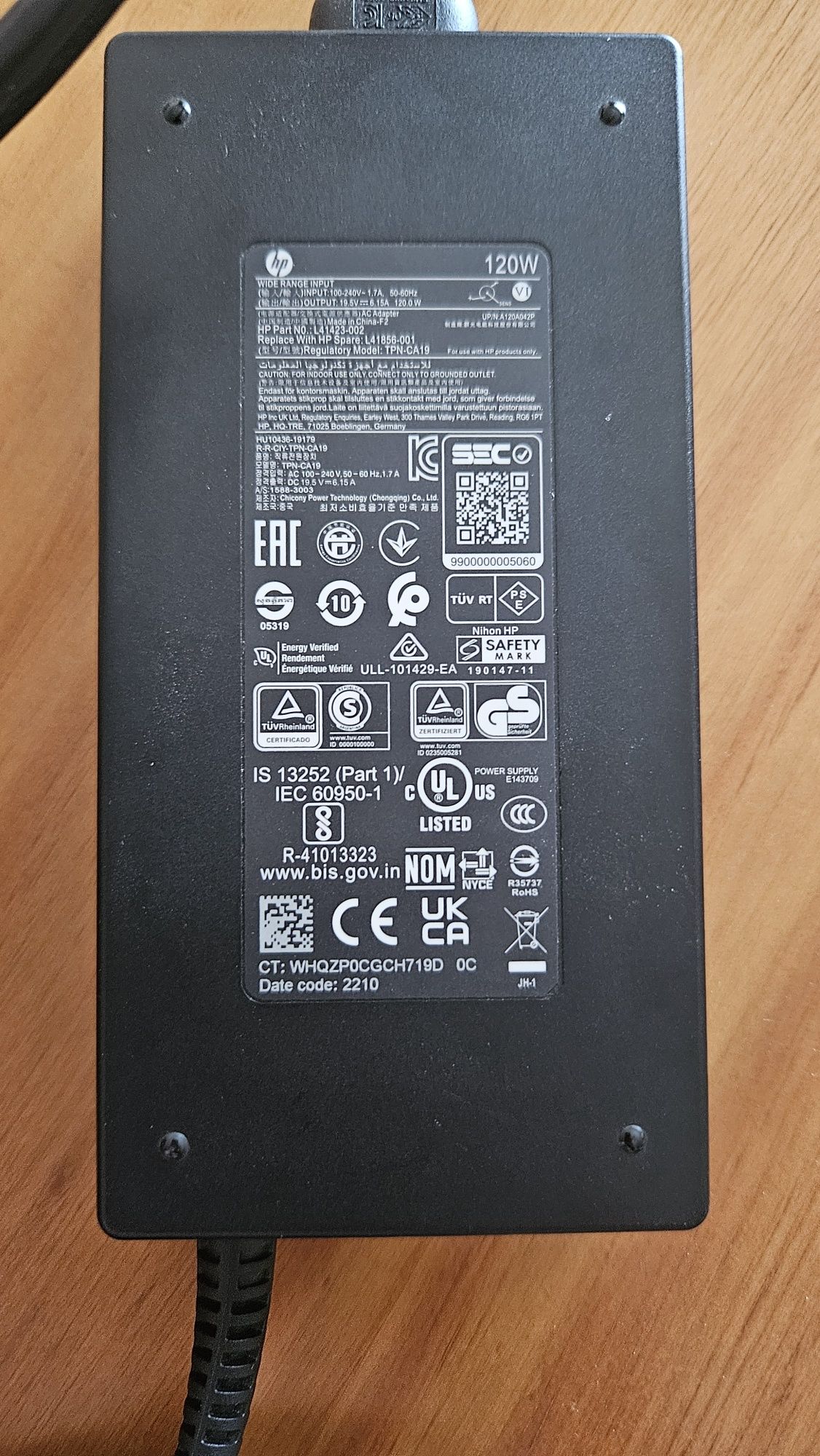 Transformador HP 19.5V 6.15A 120W