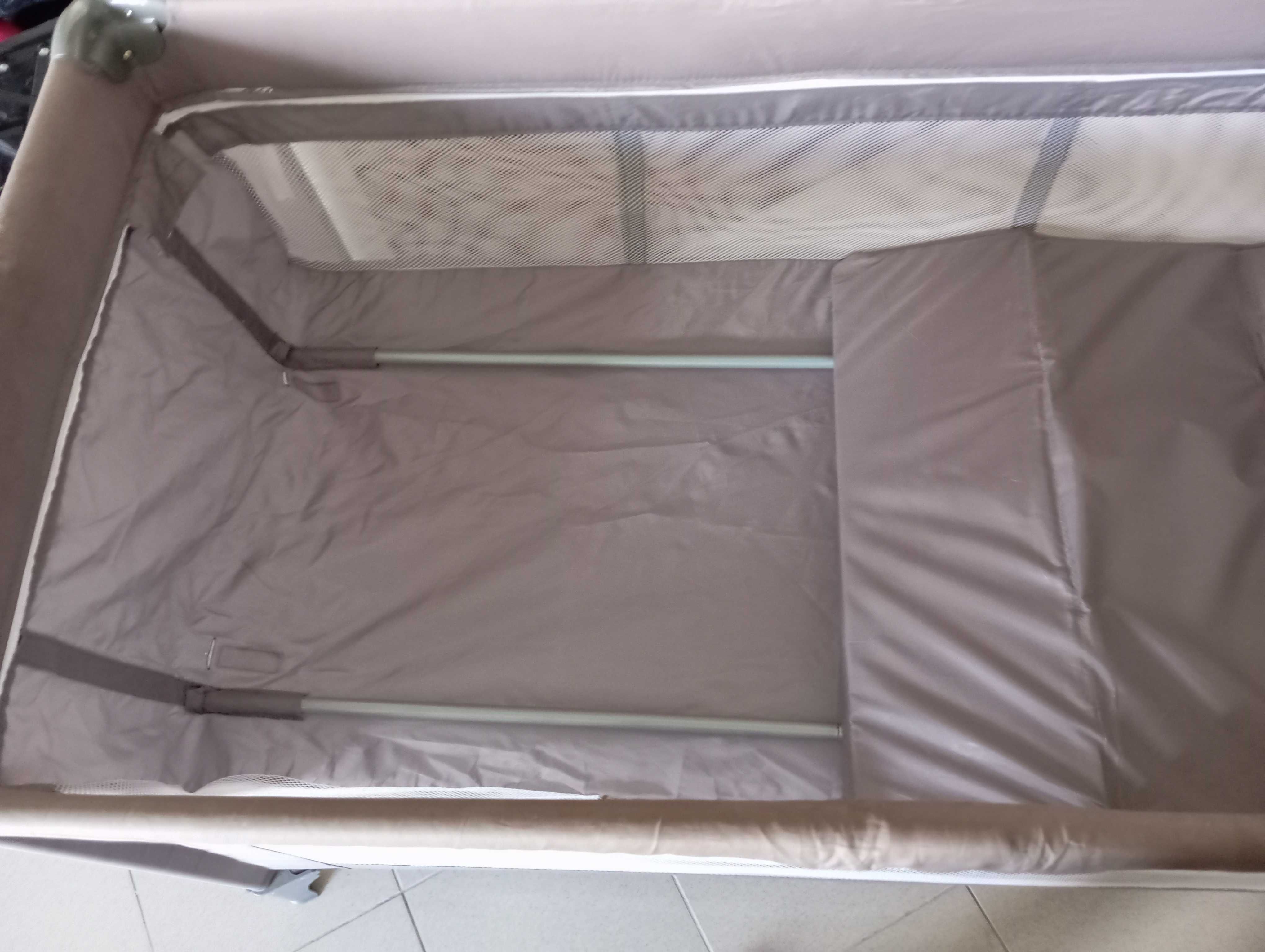 Cama de viagem/parque