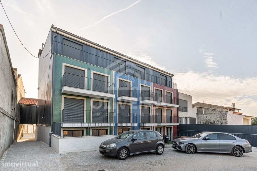 Apartamento T2 com terraço em Real