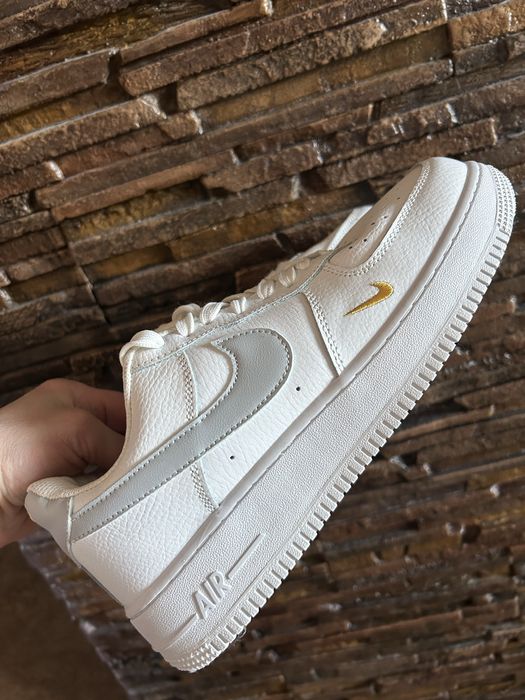 Кросівки Nike,шкіряні,стан нового