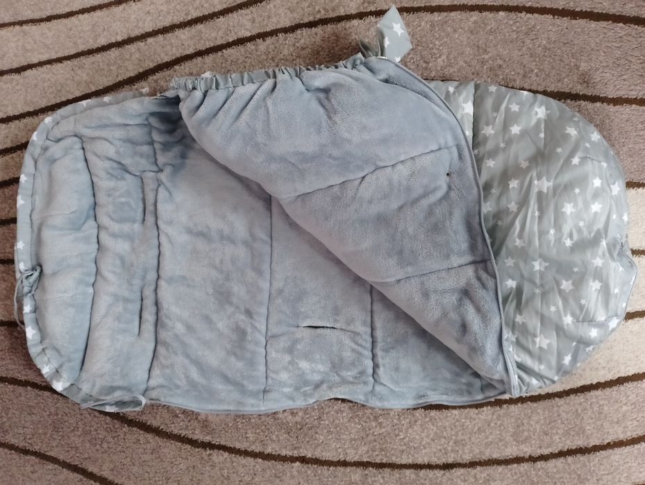 Śpiworek niemowlęcy