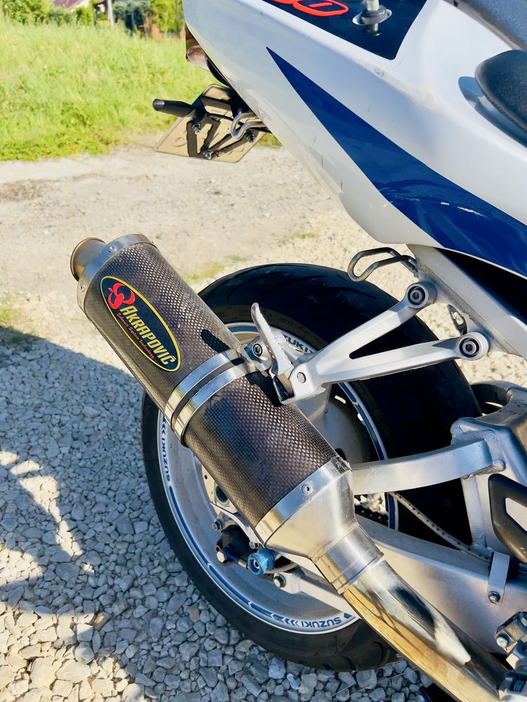 Suzuki GSX-R 750 K3