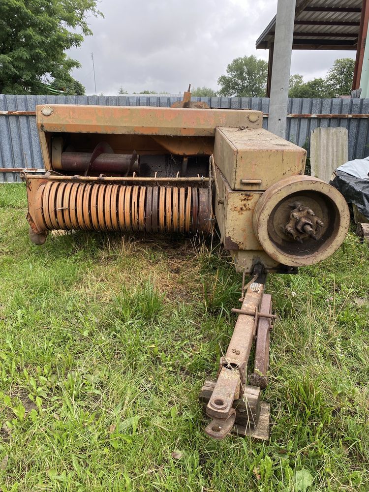 Prasa kostkujaca agromet
