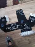 Szaliki champion league 2sztuki .Nowe