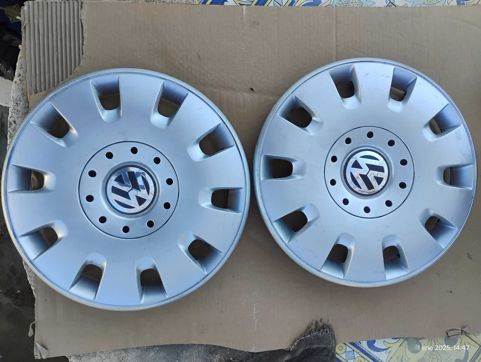 2 Tampões 16" , Tapetes VW Transporter