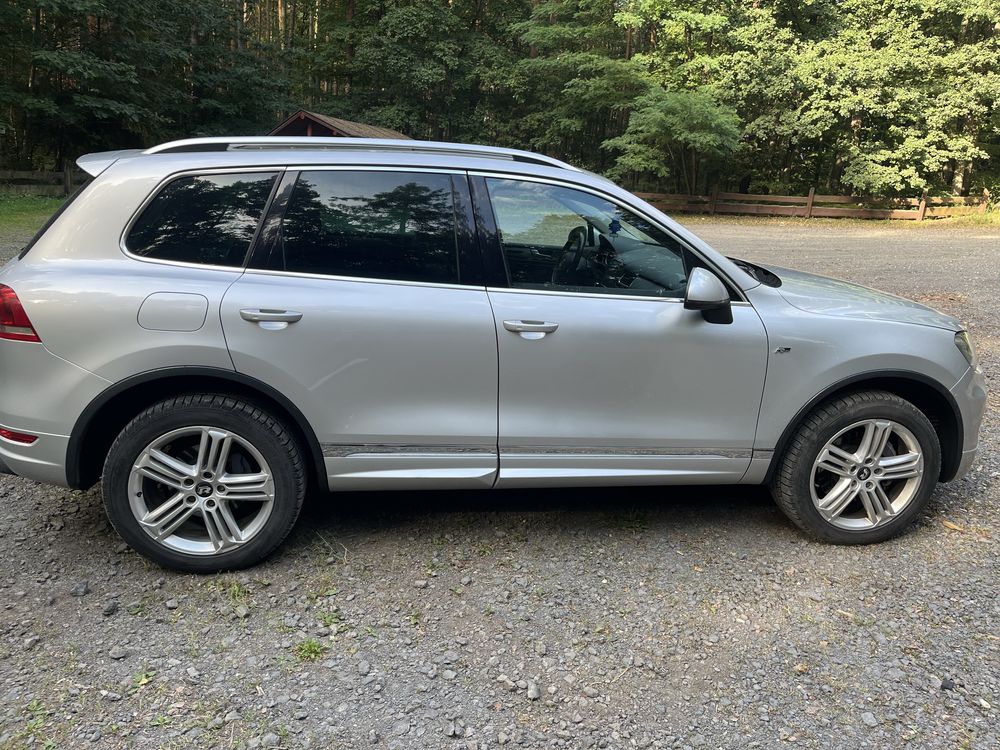 Sprzedam Vw Touareg 4.2 diesel R-line