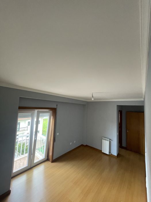 Apartamento T2 em excelente estado – Localização central