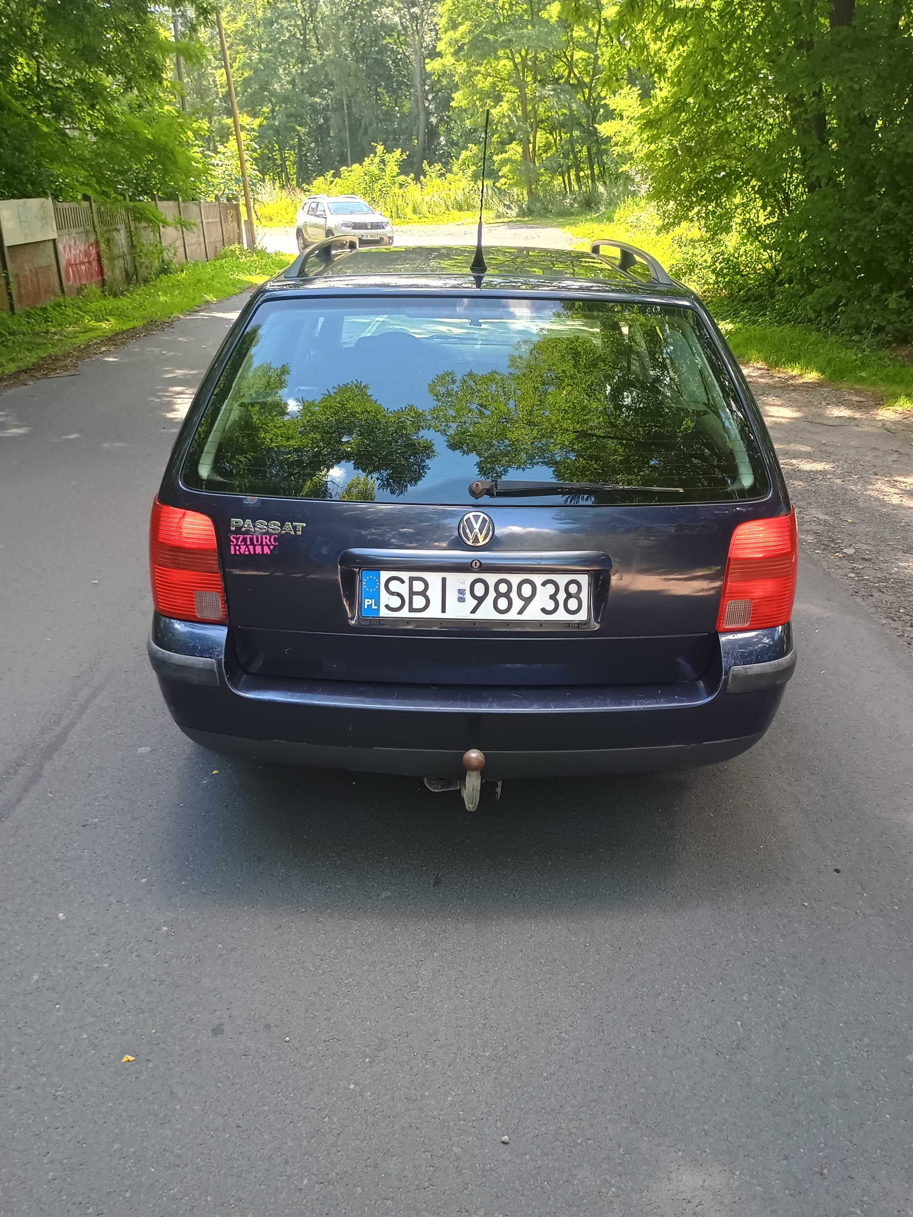 Volkswagen pasat 1.6 klima hak wpełni sprawny