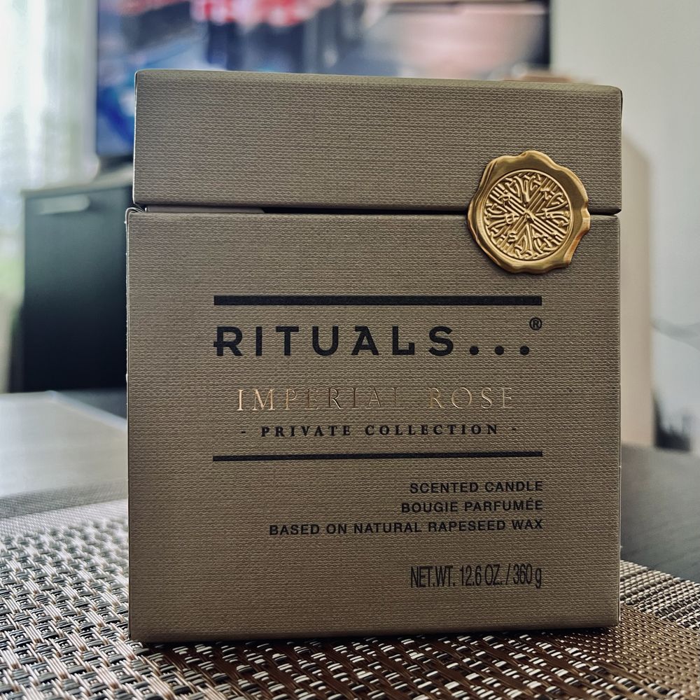 Rituals Luksusowa świeca zapachowa Imperial Rose 360 gr