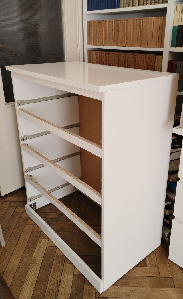 Komoda MALM z IKEA 4 szuflady, biala z połyskiem