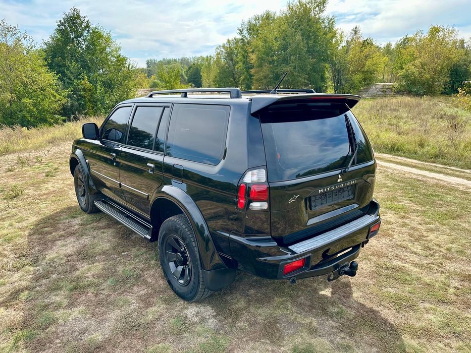 Mitsubishi Pajero Sport 3.0газ бензин Автомат