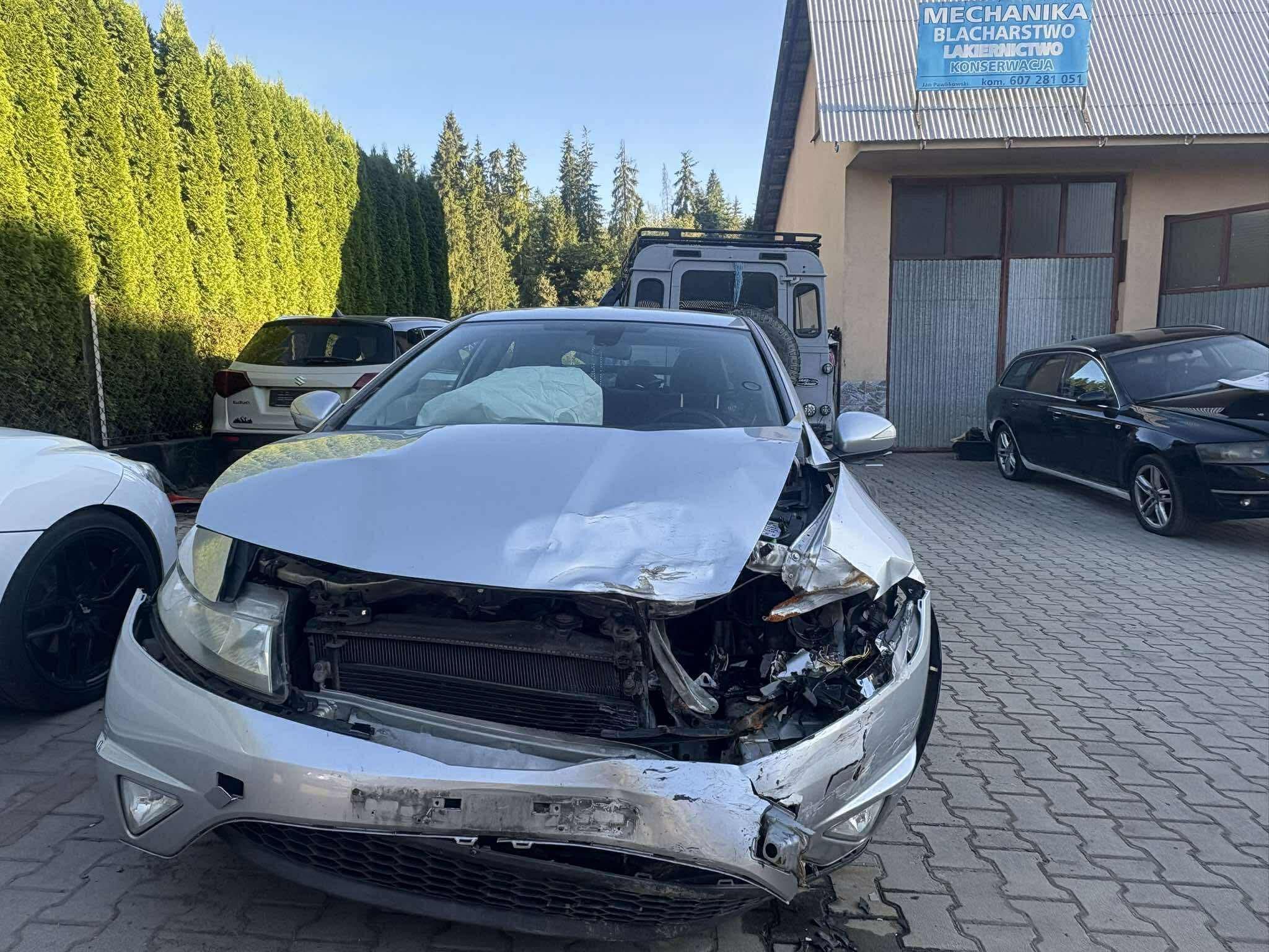 Honda civic 8 1.8 uszkodzony