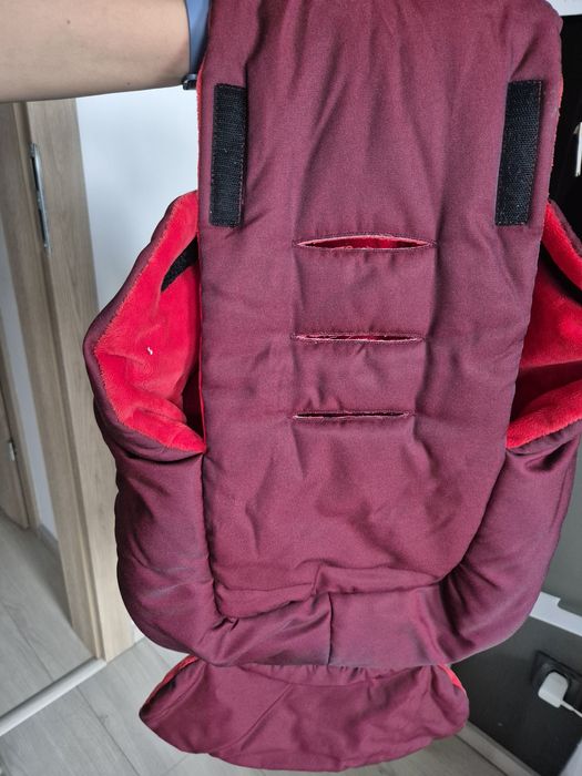 Śpiworek do fotelika samochodowego Cybex  Footmuff Z