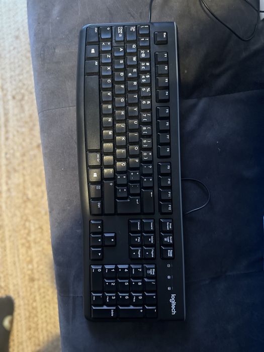 Teclado logitech