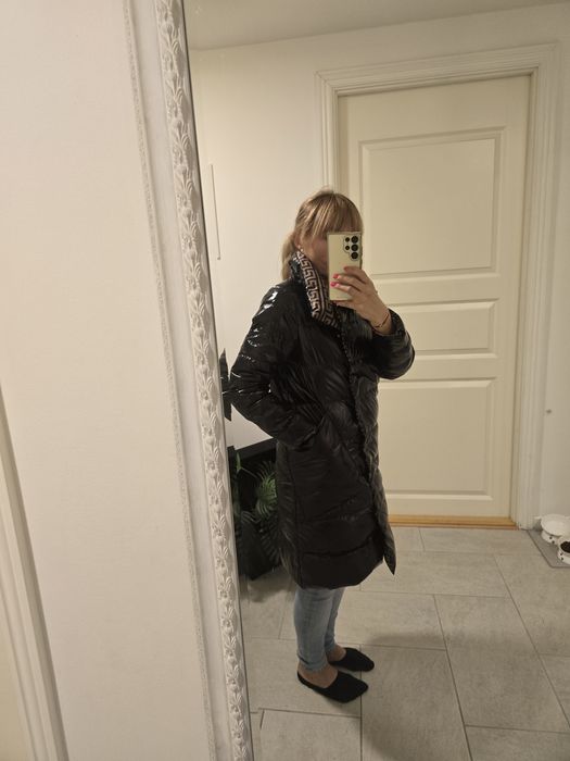 Płaszcz dwustronny w stylu Versace