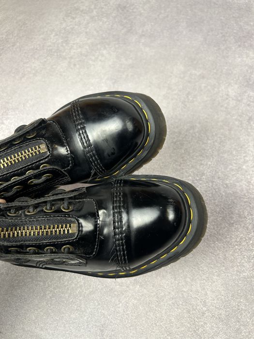 Жіночі черевики Dr. Martens Vegan Sinclair