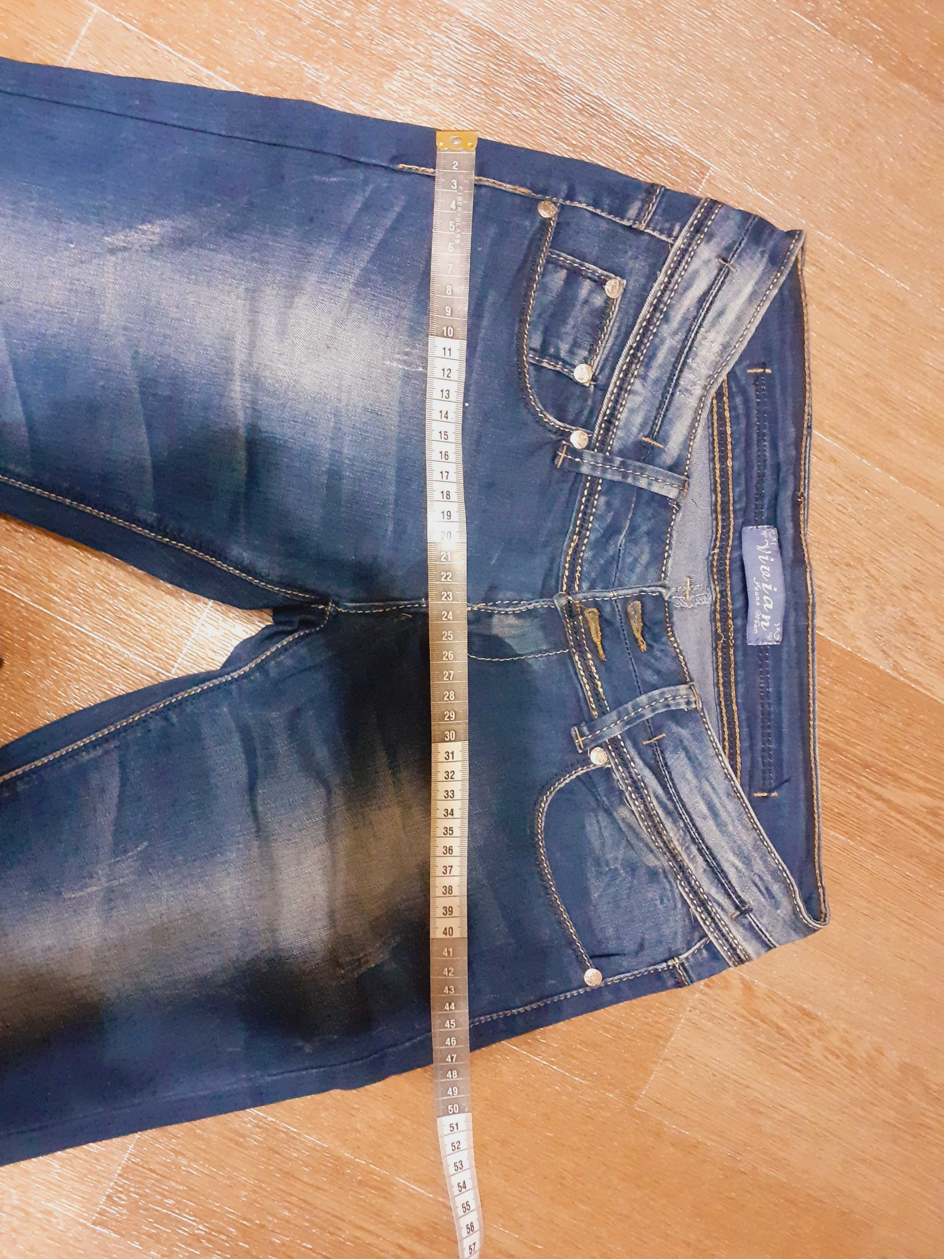 Ціна за всі джинси 28 р