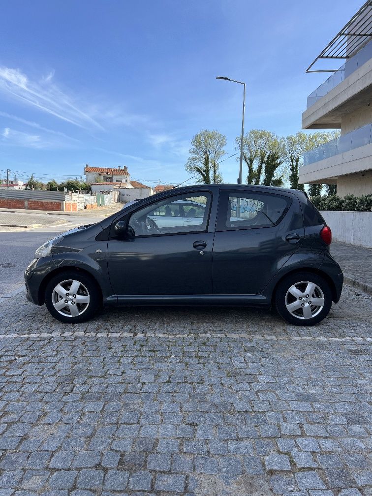 Toyota Aygo 1.0 Ano 2007 + Extras