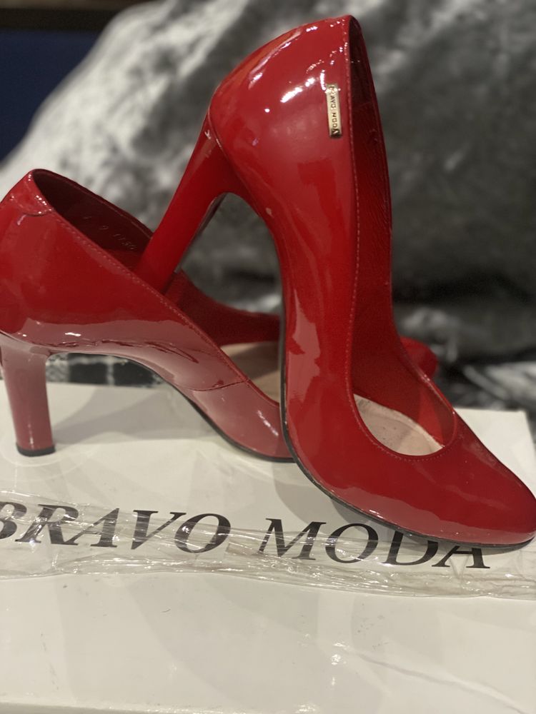Туфлі Bravo moda