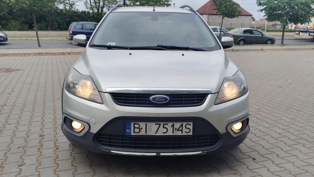 Ford Focus X-road 1,6 TDCI/HDI klimatyzacja 2010r