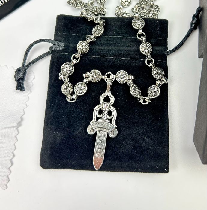 Підвіска Chrome Hearts