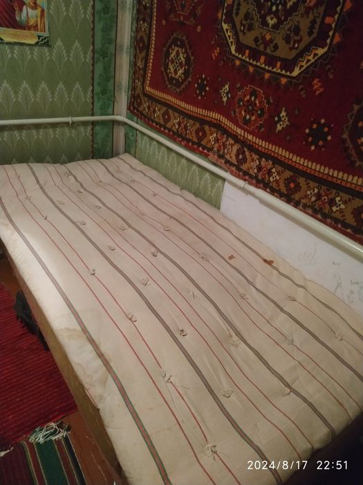 Матрацы ватные и перина б/