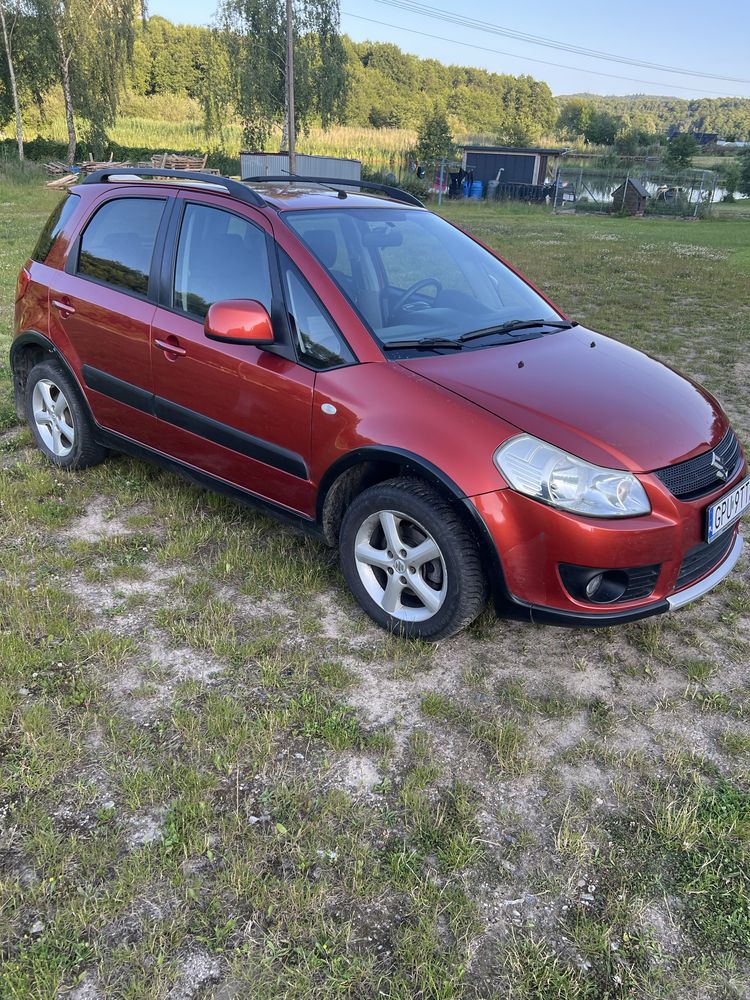 Suzuki sx4.