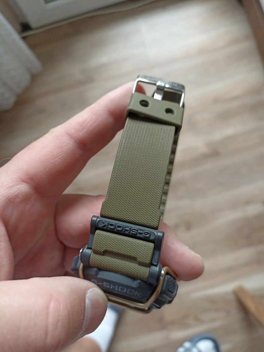 Casio G Shock GD 400-9DR.  Używany
