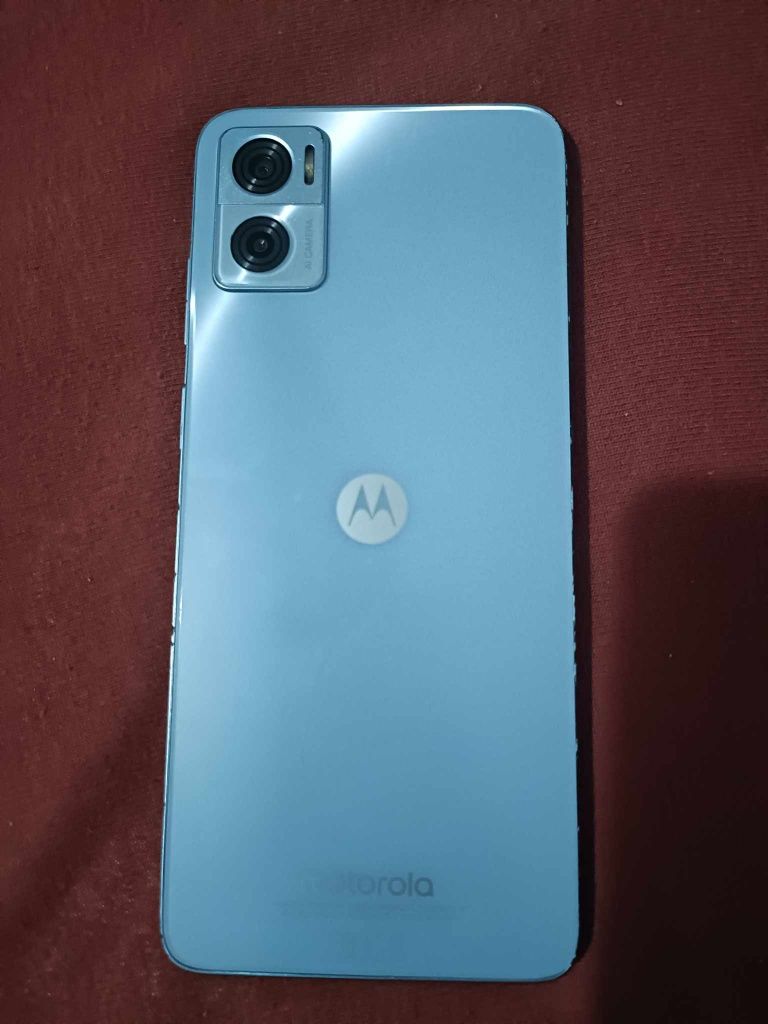 Smartfon Motorola Moto E22