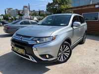 Mitsubishi Outlander SE