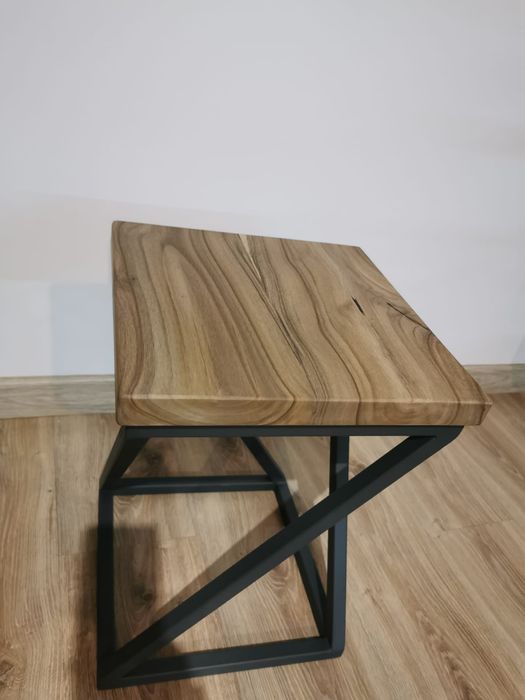 Taboret krzesło z orzecha loft
