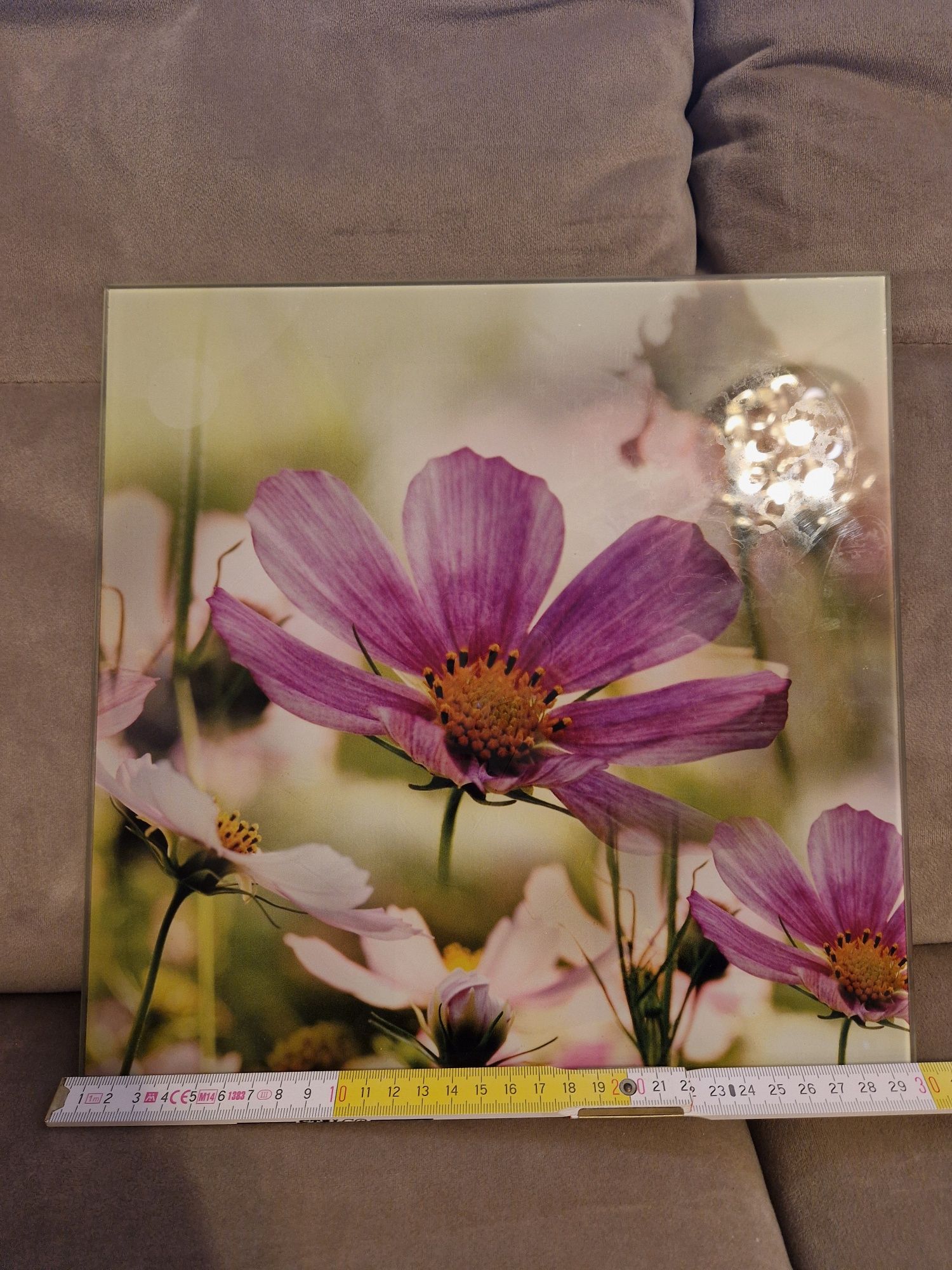 Szklany obraz fioletowy kwiat