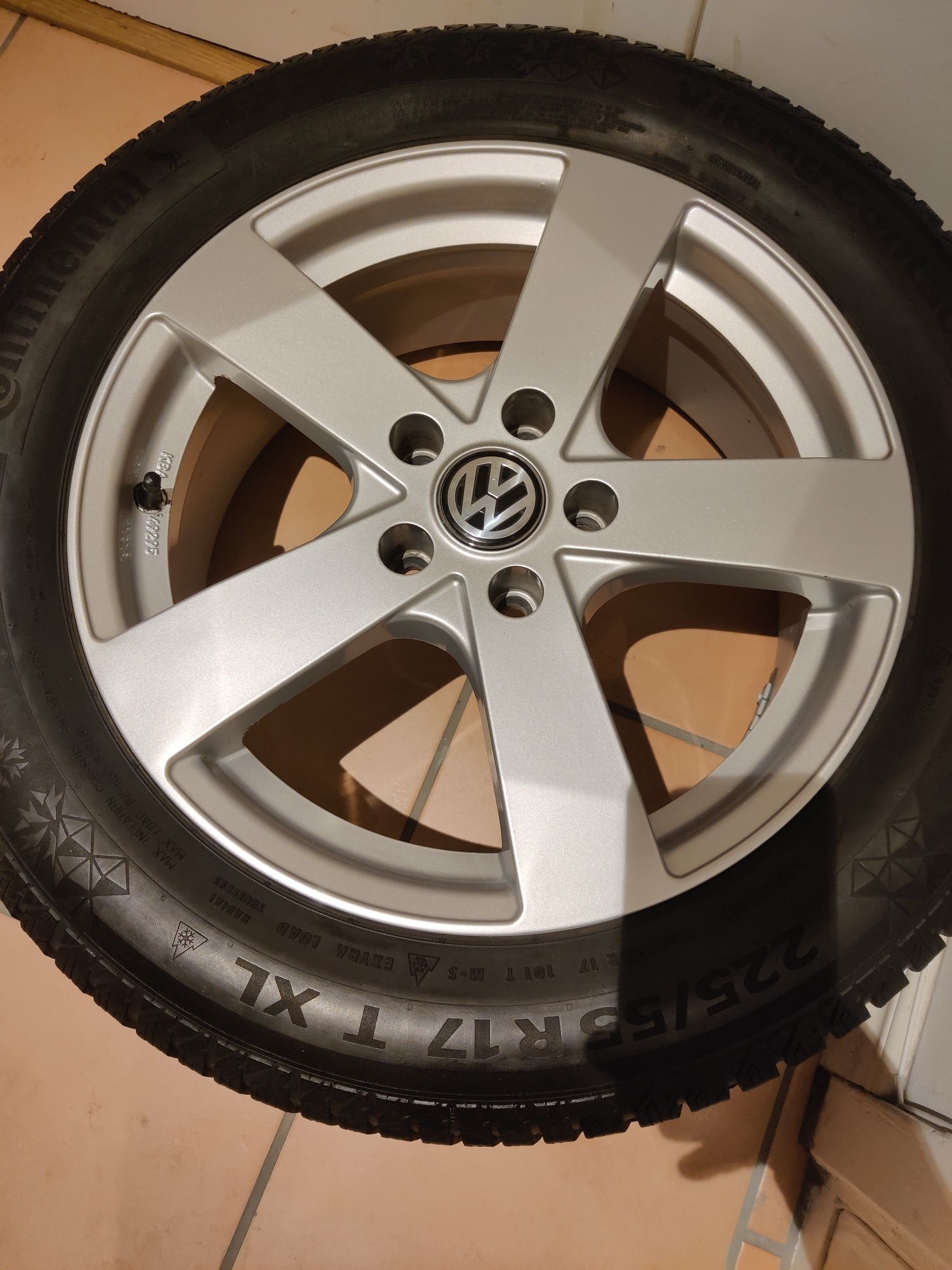 4 felgi VW R17 5x112